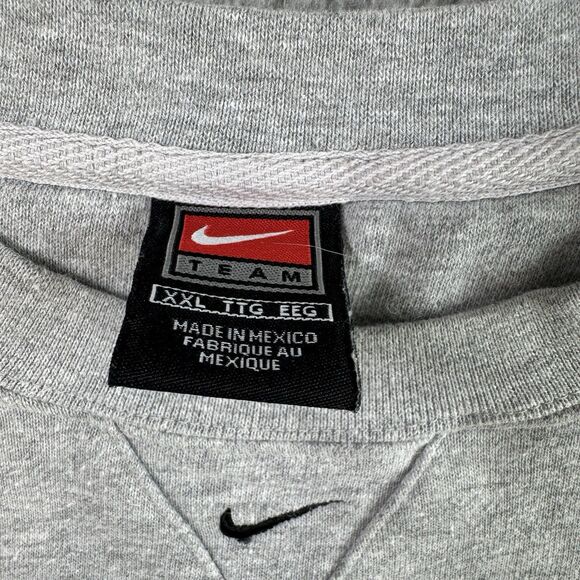 NC State Wolfpack Sweatshirt Mens XXL Grey Nike Pullover Center Swoosh Crewneck - Picture 3 of 8